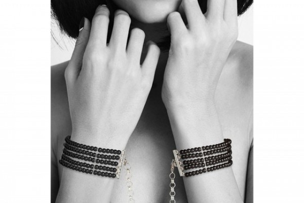 Наручники-браслеты "Bijoux" из черного жемчуга
